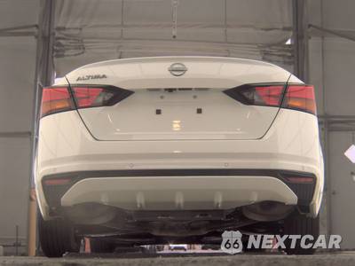 2025 Nissan Altima SV - zdjęcie 7 z 32 - miniatura
