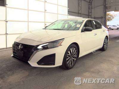 2025 Nissan Altima SV - zdjęcie 1 z 32 - miniatura
