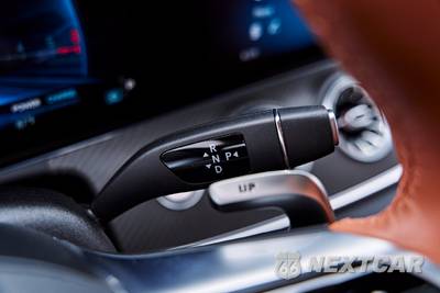 2024 Mercedes-Benz AMG GT 53 4MATIC Hatchback - zdjęcie 69 z 88 - miniatura