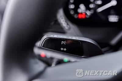 2024 Porsche 911 Carrera T - zdjęcie 58 z 79 - miniatura