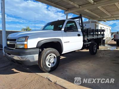 2006 Chevrolet Silverado 2500HD WT Regular Cab Long Bed 1WT