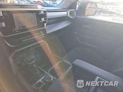 2022 Toyota Tundra SR5 Crew Cab Medium Bed - zdjęcie 11 z 18 - miniatura