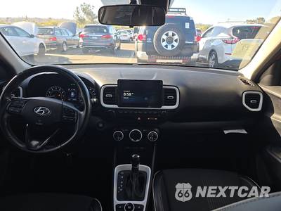 2022 Hyundai Venue Limited - zdjęcie 11 z 41 - miniatura