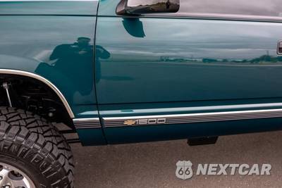 1995 Chevrolet K1500 Extended Cab Medium Bed - zdjęcie 41 z 50 - miniatura