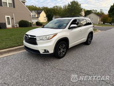 2016 Toyota Highlander XLE - zdjęcie 1 z 26 - miniatura