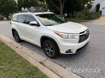 2016 Toyota Highlander XLE - zdjęcie 6 z 26 - miniatura