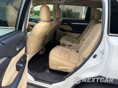 2016 Toyota Highlander XLE - zdjęcie 9 z 26 - miniatura