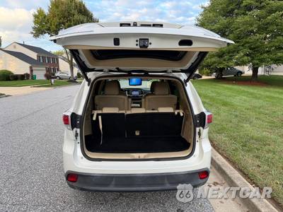 2016 Toyota Highlander XLE - zdjęcie 15 z 26 - miniatura