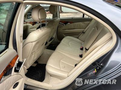 2005 Mercedes-Benz E 500 4MATIC Sedan - zdjęcie 9 z 17 - miniatura
