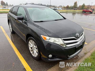 2013 Toyota Venza LE - zdjęcie 2 z 22 - miniatura