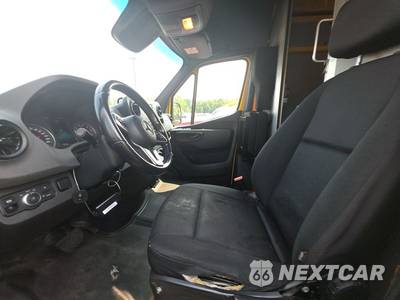 2021 Mercedes-Benz Sprinter 2500 Cargo Van High Roof 170.0" WB - zdjęcie 18 z 27 - miniatura