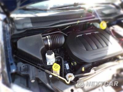 2013 Dodge Grand Caravan SXT 121.2" WB - zdjęcie 17 z 27 - miniatura