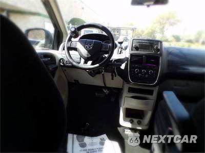 2013 Dodge Grand Caravan SXT 121.2" WB - zdjęcie 16 z 27 - miniatura