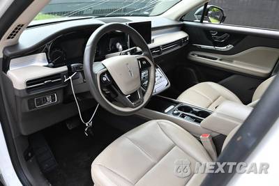2022 Lincoln Corsair Standard - zdjęcie 12 z 20 - miniatura