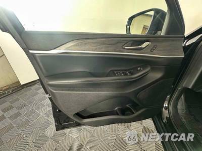 2023 Jeep Grand Cherokee L Limited - zdjęcie 15 z 47 - miniatura