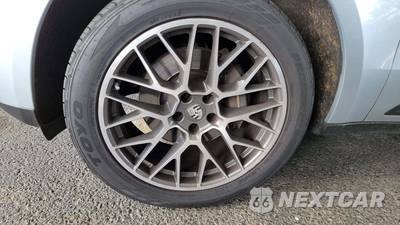 2017 Porsche Macan - zdjęcie 26 z 29 - miniatura