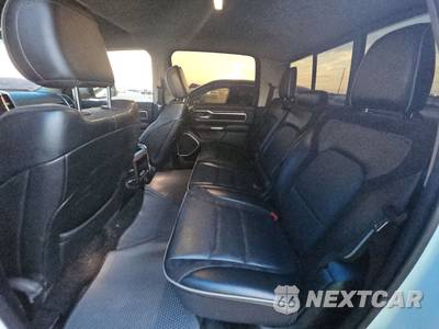 2020 Ram 1500 Laramie Crew Cab Short Bed - zdjęcie 13 z 30 - miniatura