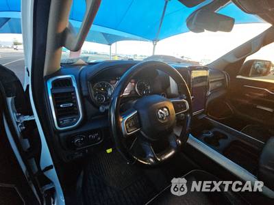 2020 Ram 1500 Laramie Crew Cab Short Bed - zdjęcie 11 z 30 - miniatura
