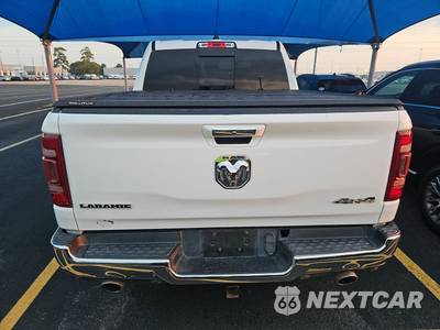 2020 Ram 1500 Laramie Crew Cab Short Bed - zdjęcie 5 z 30 - miniatura