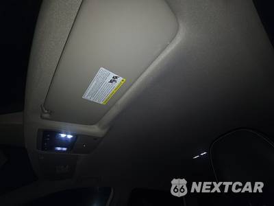 2025 Volkswagen Atlas 2.0T SE w/Technology - zdjęcie 17 z 24 - miniatura