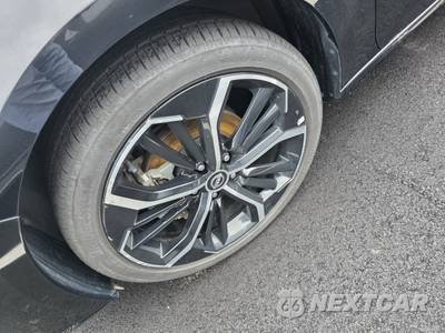 2025 Nissan Altima SR - zdjęcie 9 z 26 - miniatura