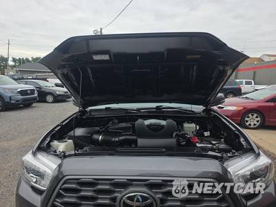 2021 Toyota Tacoma TRD Off-Road Crew Cab Medium Bed - zdjęcie 18 z 24 - miniatura