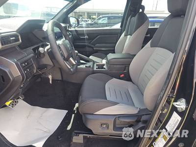 2025 Toyota Tacoma TRD Sport Crew Cab Long Bed - zdjęcie 7 z 28 - miniatura