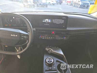 2025 Kia EV6 Wind - zdjęcie 11 z 34 - miniatura