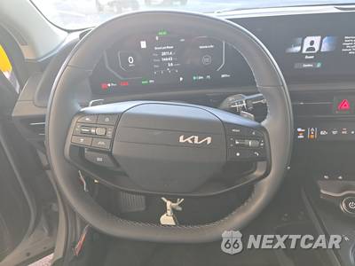 2025 Kia EV6 Wind - zdjęcie 10 z 34 - miniatura