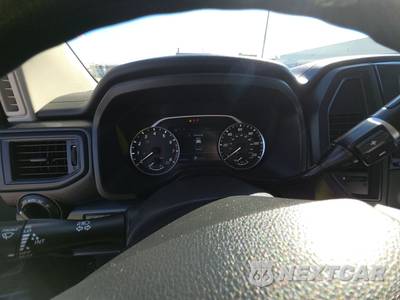 2021 Nissan TITAN S Crew Cab Short Bed - zdjęcie 12 z 36 - miniatura