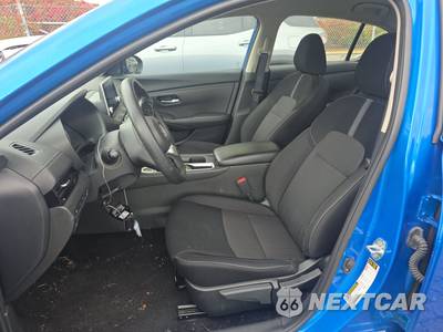 2025 Nissan Sentra SV - zdjęcie 7 z 20 - miniatura