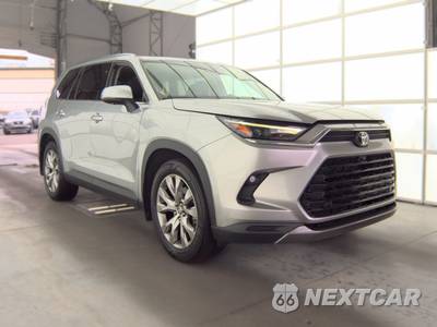 2024 Toyota Grand Highlander Limited - zdjęcie 3 z 39 - miniatura
