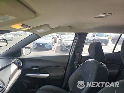 2020 Nissan Kicks SV - zdjęcie 17 z 26 - miniatura