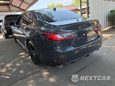 2025 Toyota Camry SE - zdjęcie 6 z 18 - miniatura