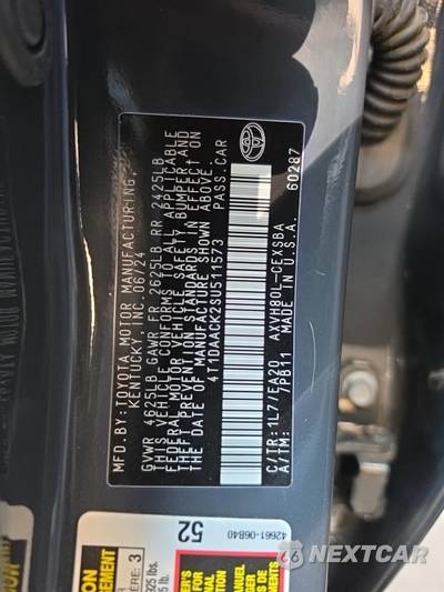 2025 Toyota Camry SE - zdjęcie 11 z 18 - miniatura
