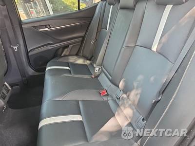 2025 Toyota Camry SE - zdjęcie 10 z 18 - miniatura