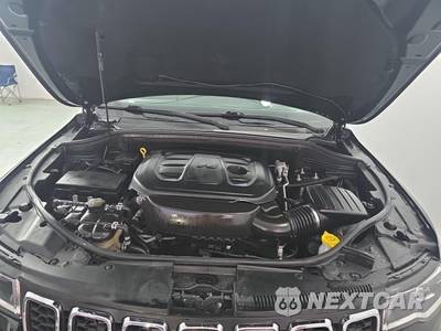 2020 Jeep Grand Cherokee Altitude Edition - zdjęcie 12 z 20 - miniatura