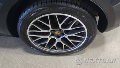 2018 Porsche Macan Sport Edition - zdjęcie 26 z 27 - miniatura