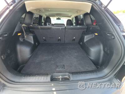 2019 Jeep Cherokee Latitude Plus - zdjęcie 16 z 22 - miniatura