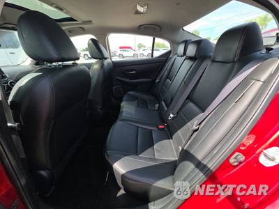 2020 Nissan Sentra SR - zdjęcie 13 z 25 - miniatura
