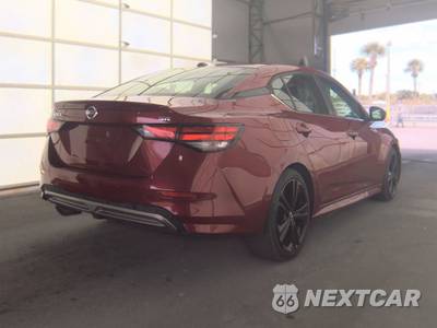 2020 Nissan Sentra SR - zdjęcie 4 z 25 - miniatura