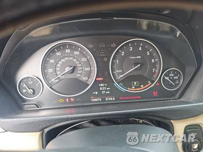 2013 BMW 3 Series Sedan 320i xDrive - zdjęcie 12 z 49 - miniatura
