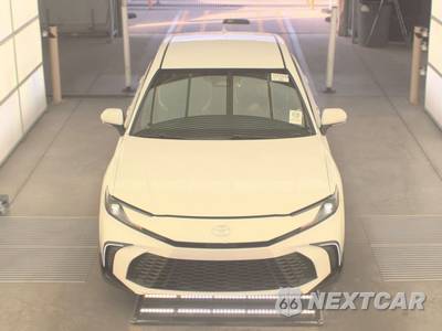 2025 Toyota Camry SE - zdjęcie 2 z 25 - miniatura