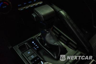 2025 Toyota 4Runner SR5 - zdjęcie 19 z 27 - miniatura