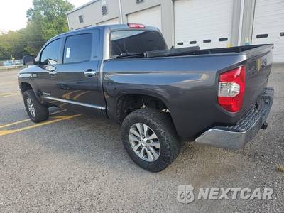 2019 Toyota Tundra SR5 Crew Cab Short Bed - zdjęcie 6 z 30 - miniatura
