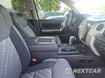 2019 Toyota Tundra SR5 Crew Cab Short Bed - zdjęcie 8 z 30 - miniatura