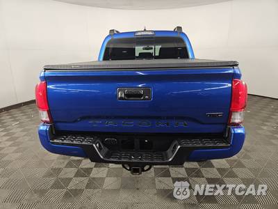 2017 Toyota Tacoma TRD Sport Crew Cab Medium Bed - zdjęcie 5 z 26 - miniatura