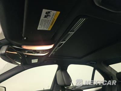 2014 Mercedes-Benz C 300 4MATIC Sedan - zdjęcie 18 z 40 - miniatura
