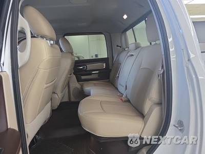 2018 Ram 3500 Laramie Crew Cab Medium Bed - zdjęcie 10 z 16 - miniatura