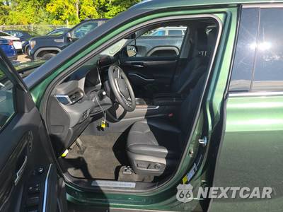 2023 Toyota Highlander Hybrid Limited - zdjęcie 7 z 43 - miniatura